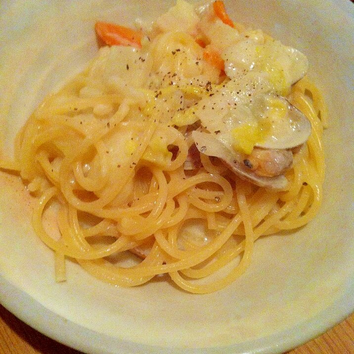 豆乳クラムチャウダーチーズパスタ